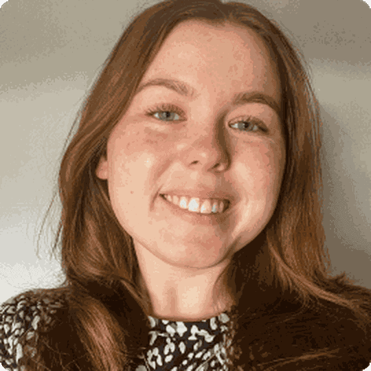 Franziska, age 24, from Germany